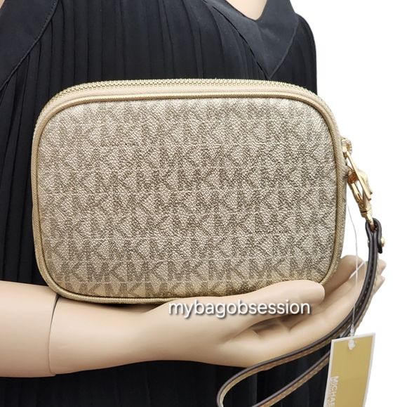 Michael Kors Jet Set Logo Double Zip Wristlet Gold - Picture 2 of 7